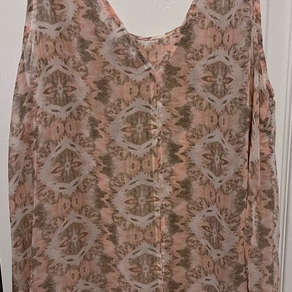 BCBGeneration Lena Blush Pink Aztec
Print Woven Open Back Tank Top Size xs - Picture 3 of 5